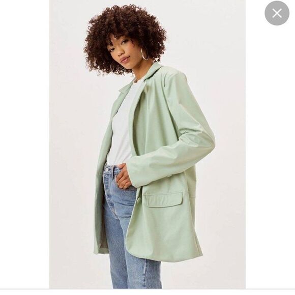 For Love and Lemons: Talia Boyfriend Blazer in Green - Picture 3 of 6